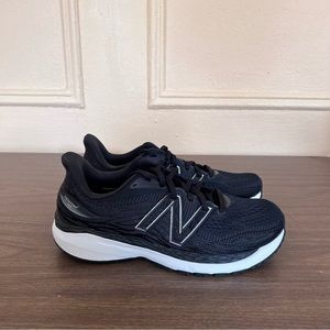 New Balance Women FF x 860 V12 black running shoes